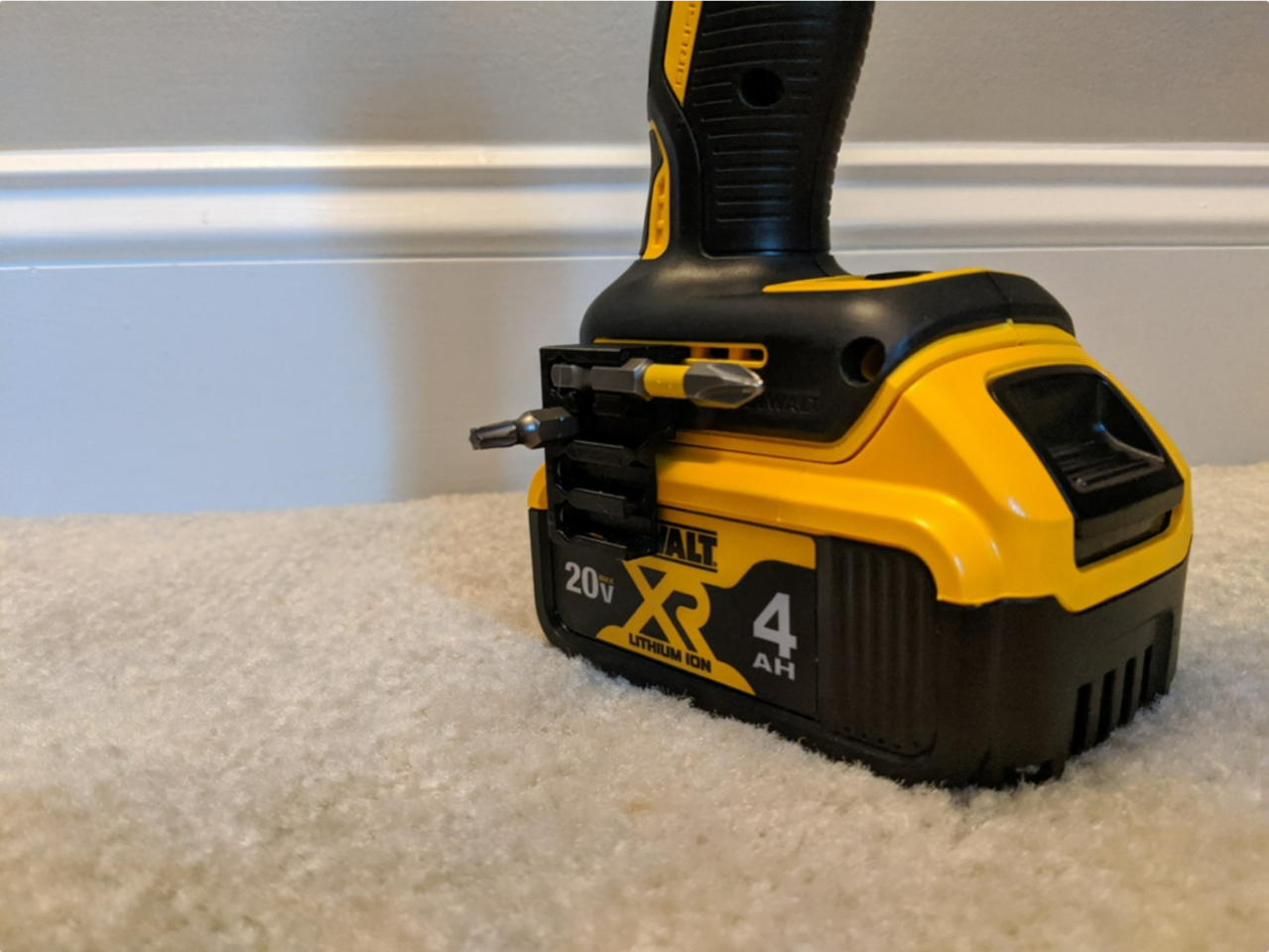 Miniatura 3 do modelo 3D Dewalt Drill Bit Holder