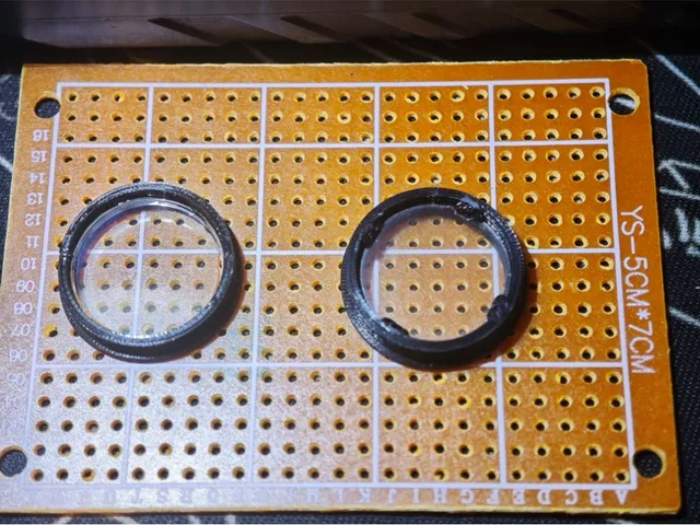 Nikon FM/FE/F2 etc. eyepiece (with glass)