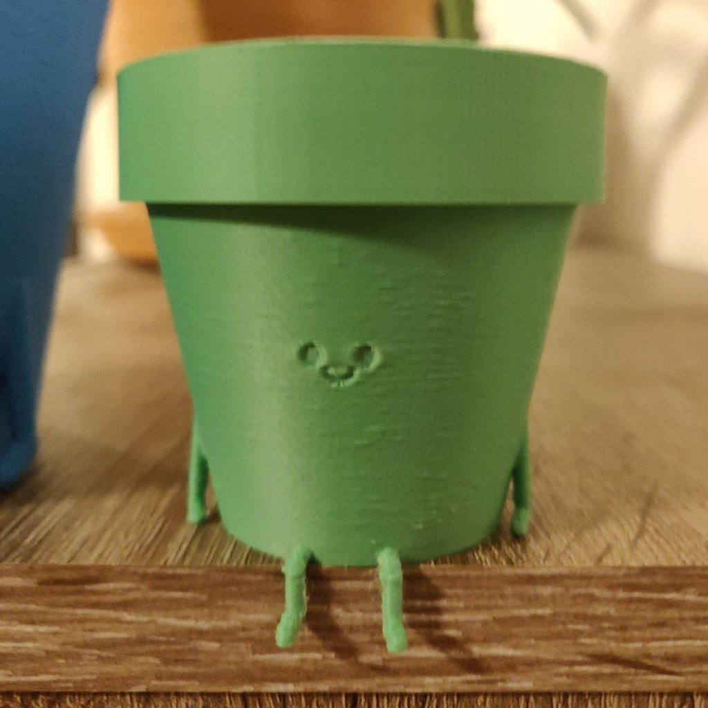 Happy Sitting Pot - V1 by lukki15 | Download free STL model ...