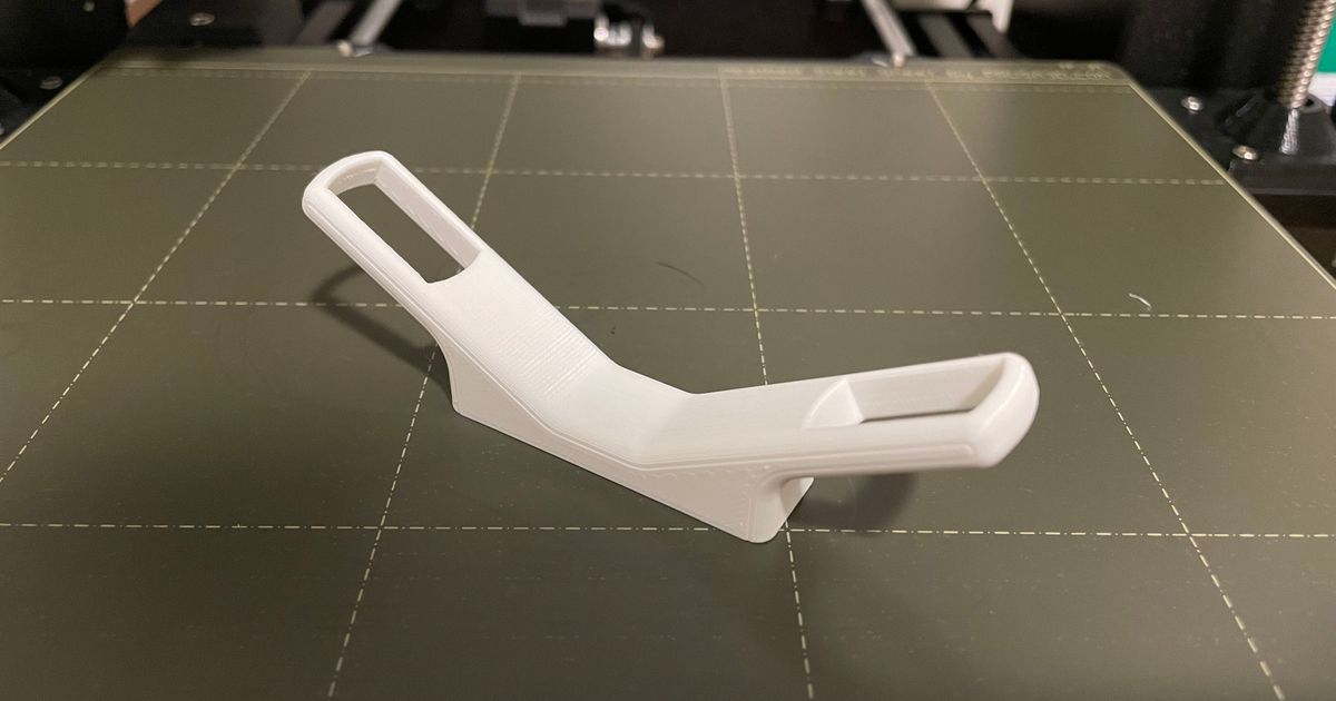 Command Strip Cable Wrap by Willis Works Download free STL model