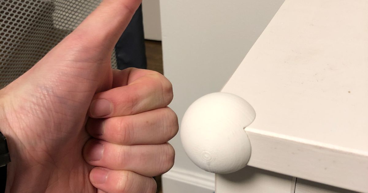 Ikea Hemnes corner protector for baby. by LazaroCreations Download