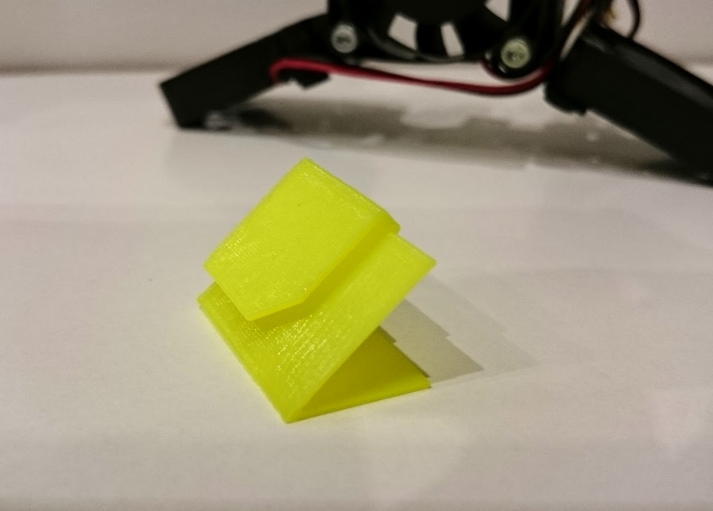 Miniatura 2 do modelo 3D CraftBot Airflow Improvement Module (AIM)