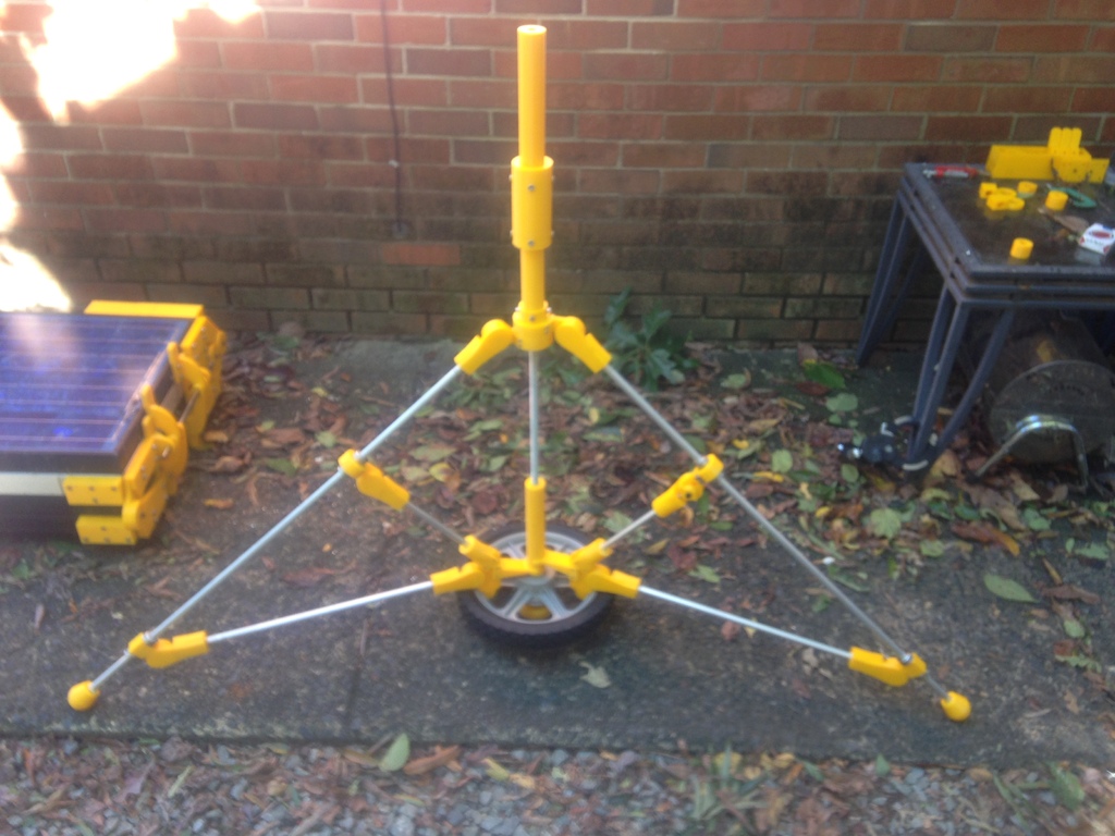 High output mobile solar array — miniatura 47
