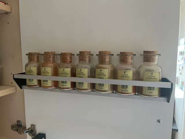 Spice Rack / Držák kořenek od Antonína