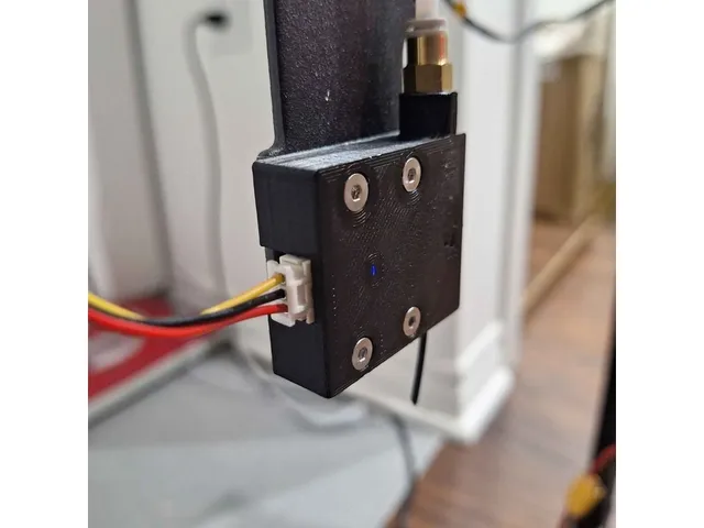 Ender 5 Pro / Plus PTFE lined runout sensor housing