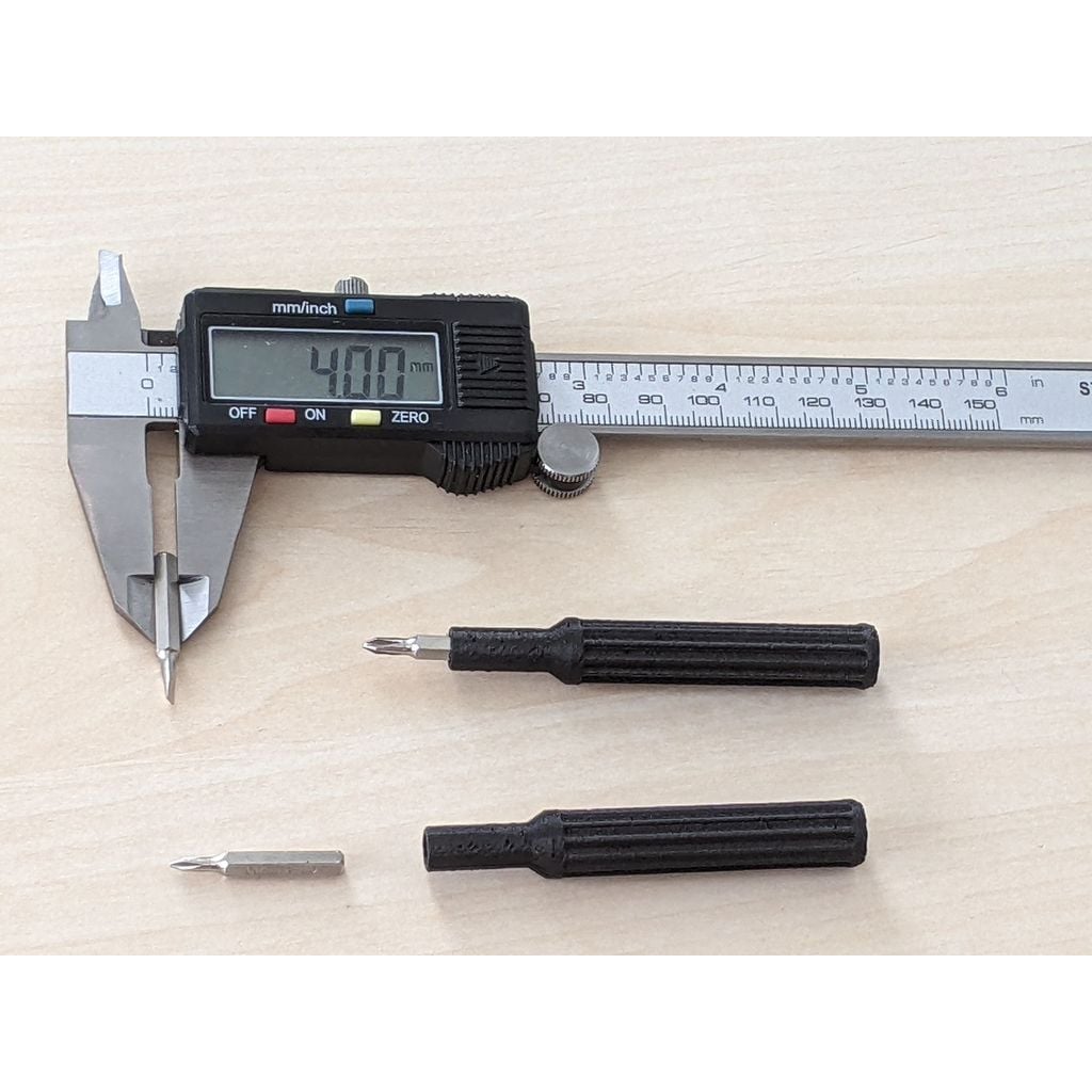 Handle for 4mm small hex screwdriver bits