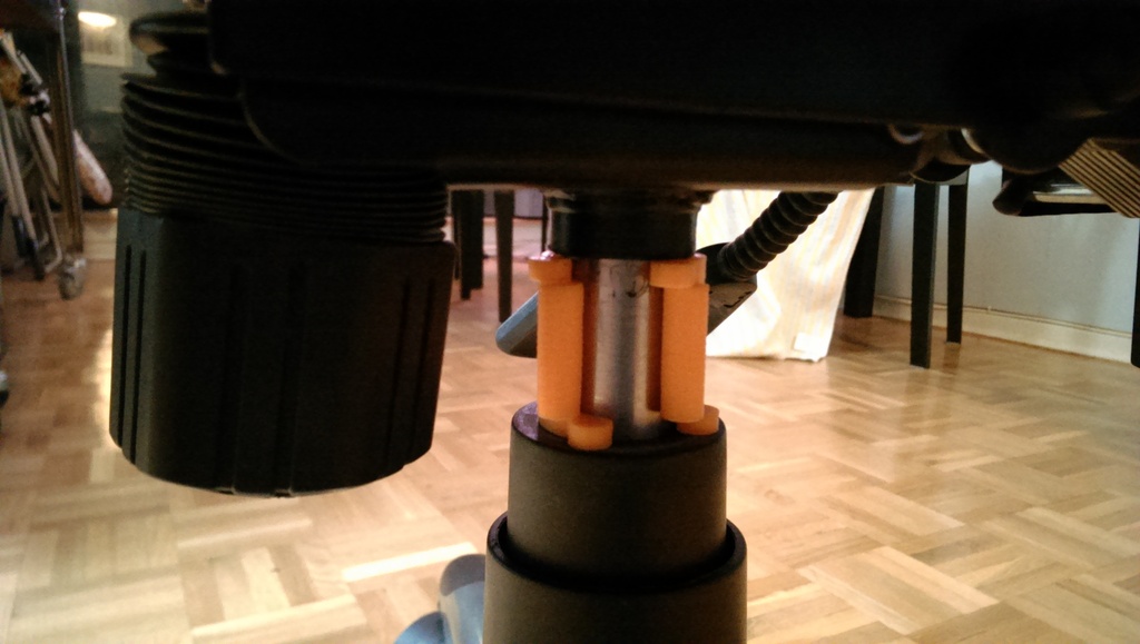 Office chair pneumatic cylinder fix clip