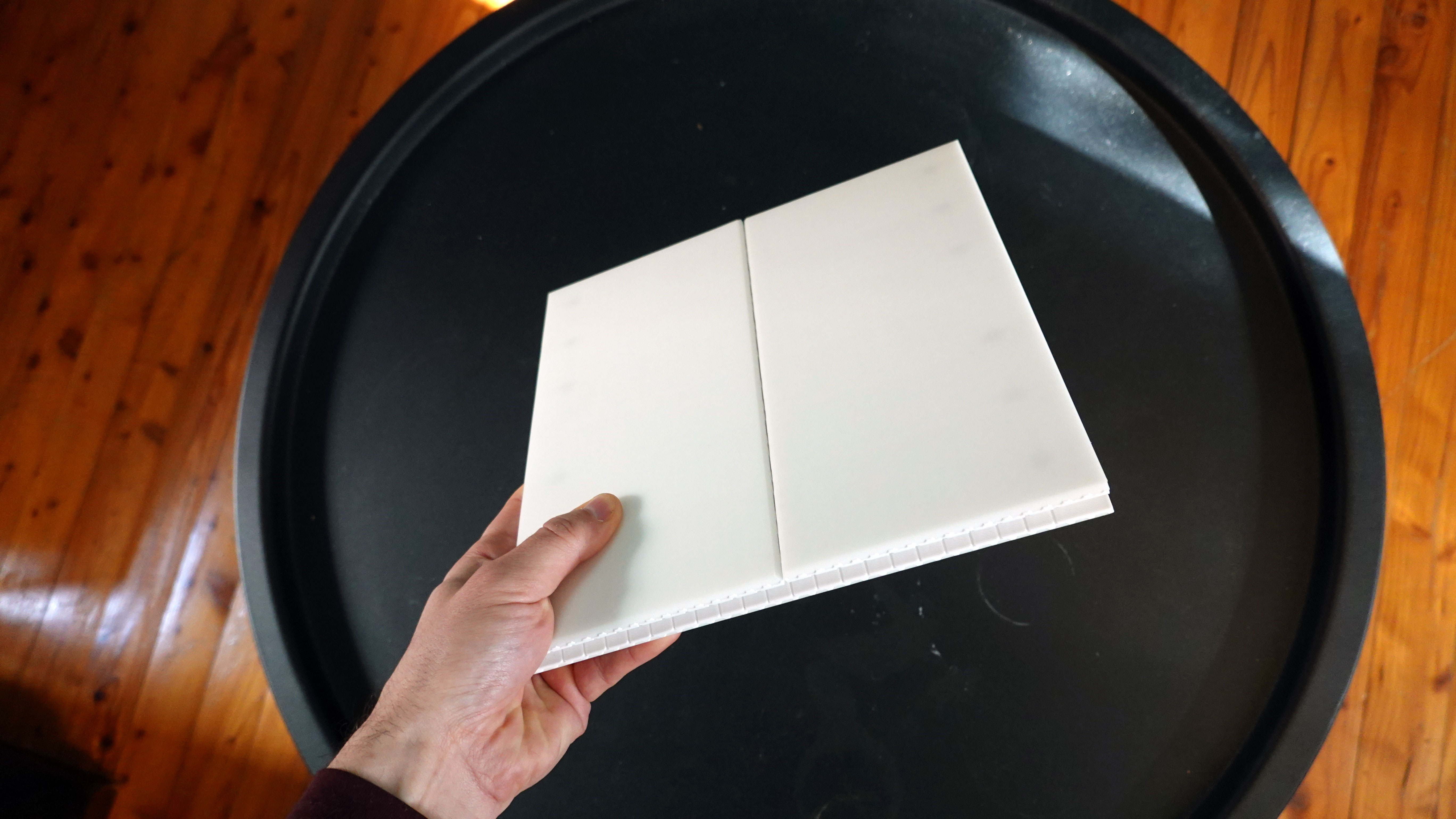 The Foldable WorkPad - A 3D printable, foldable work surface — miniatura 3