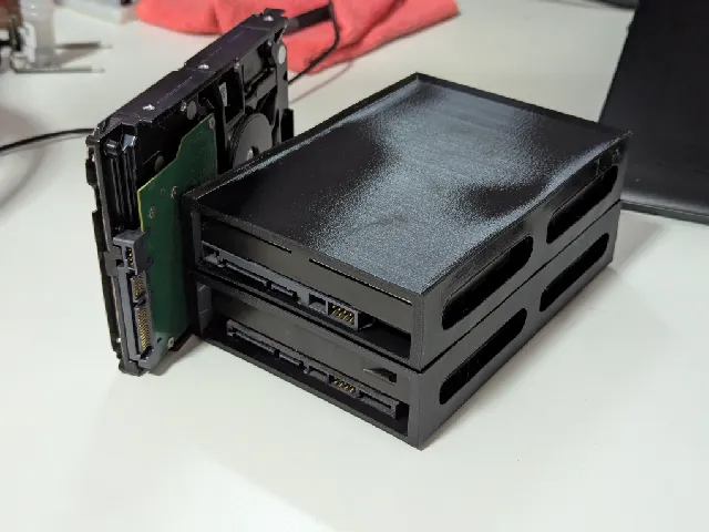 3.5in HDD storage case, stackable