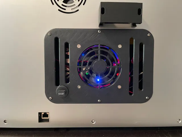 Qidi Plus 4 Rear Cover 90mm with USB
