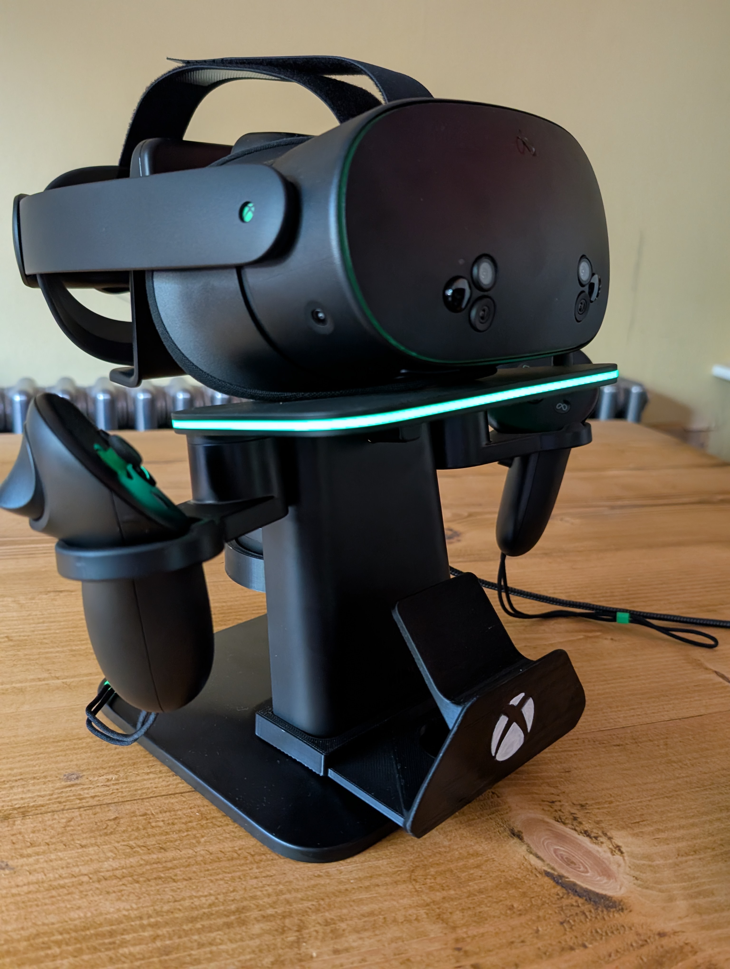 xbox meta quest 3 controller and ear bud box mounts 3D model thumbnail