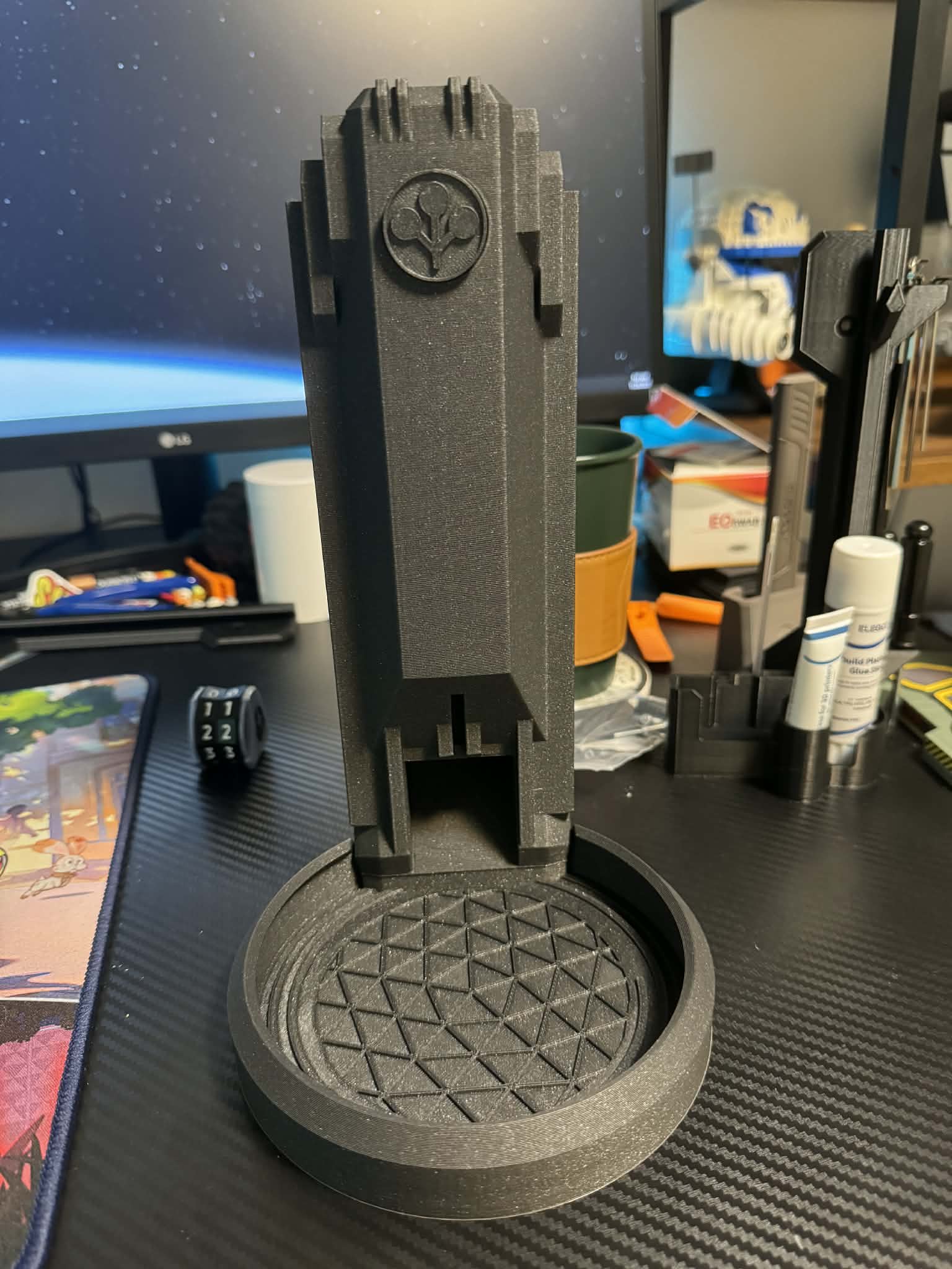 Arasaka Dice Tower - no supports, no glue