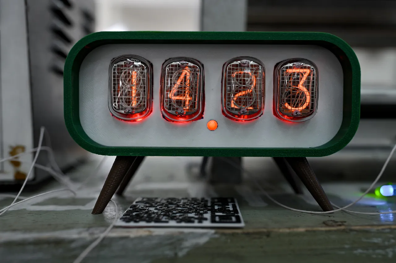IN-12 Nixie clock by Green parrot | Download free STL model