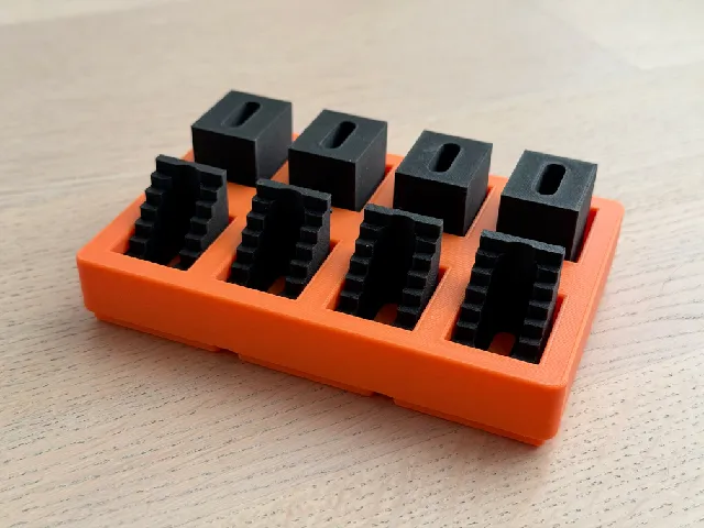 Gridfinity bin (2x3) for stepped riser