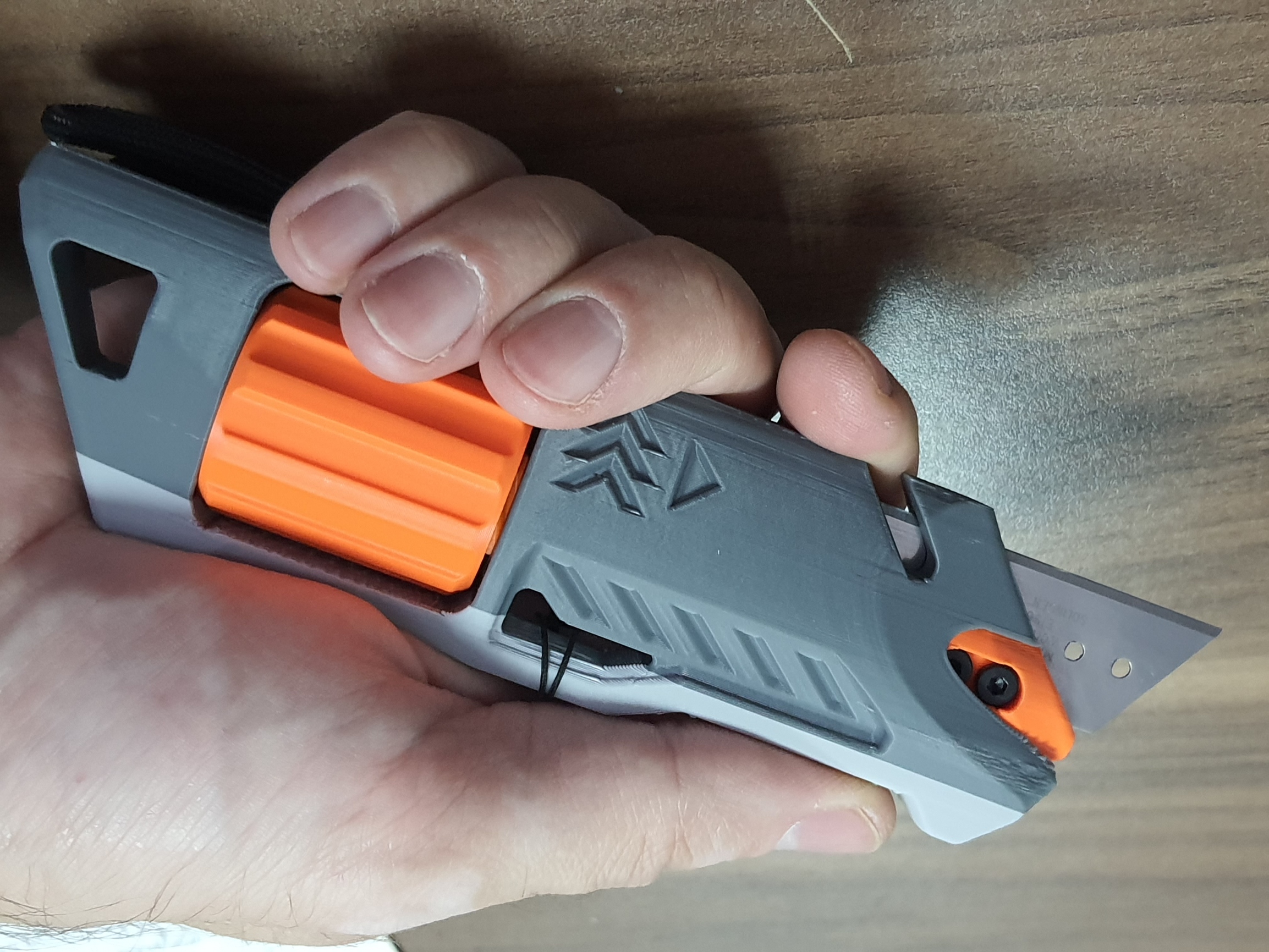 Miniatura 3 do modelo 3D Adjustable Utility knife (optimized remix)