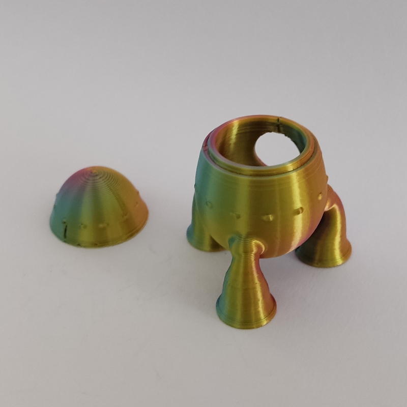 Miniatura 4 do modelo 3D Mini Rocket Egg