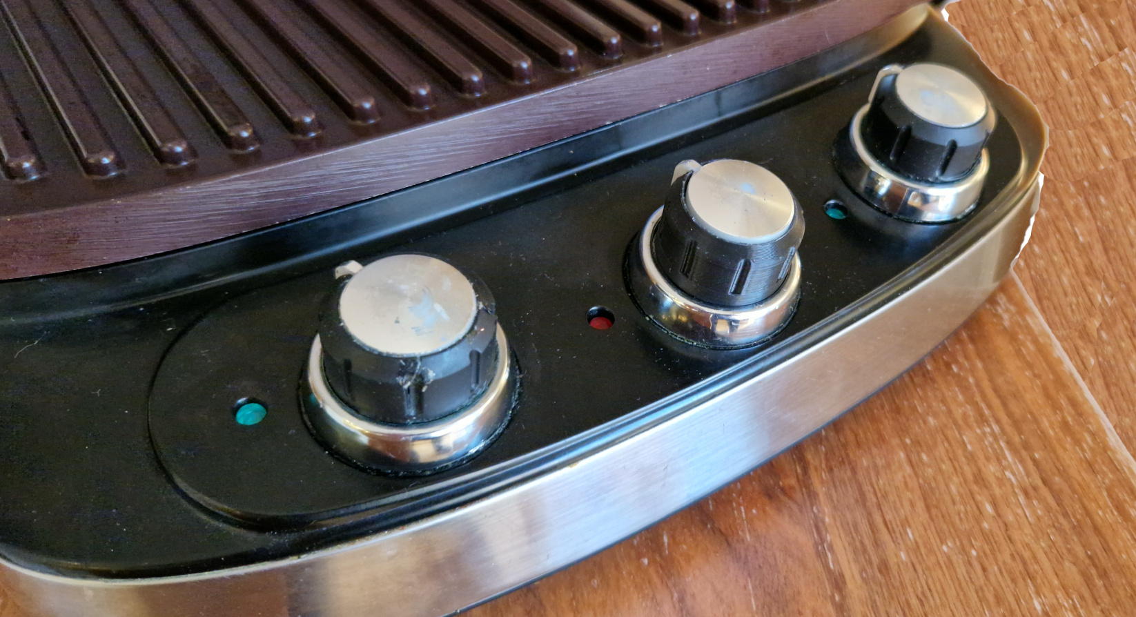 Delonghi Press Grill knob