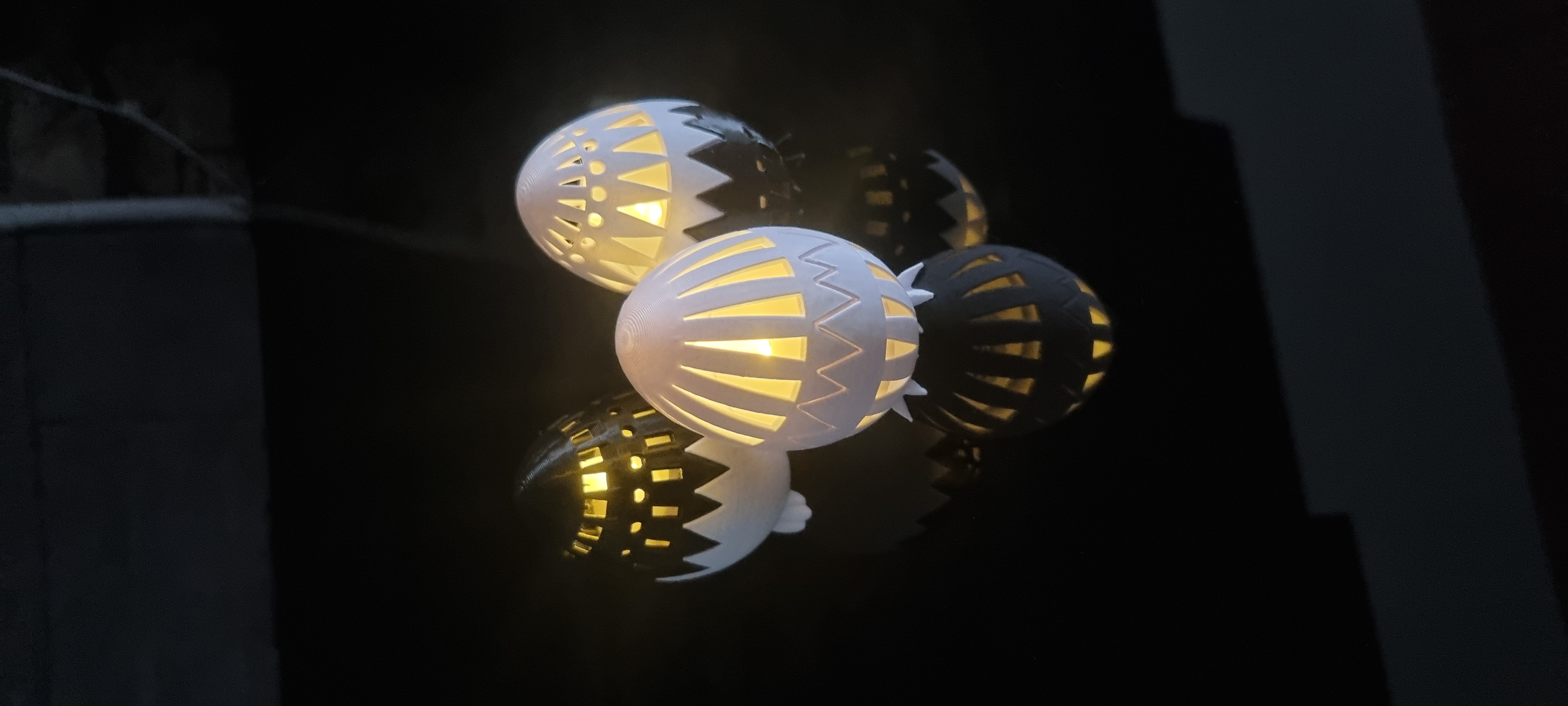 LuminaEgg – Modulares Deko-Ei-System