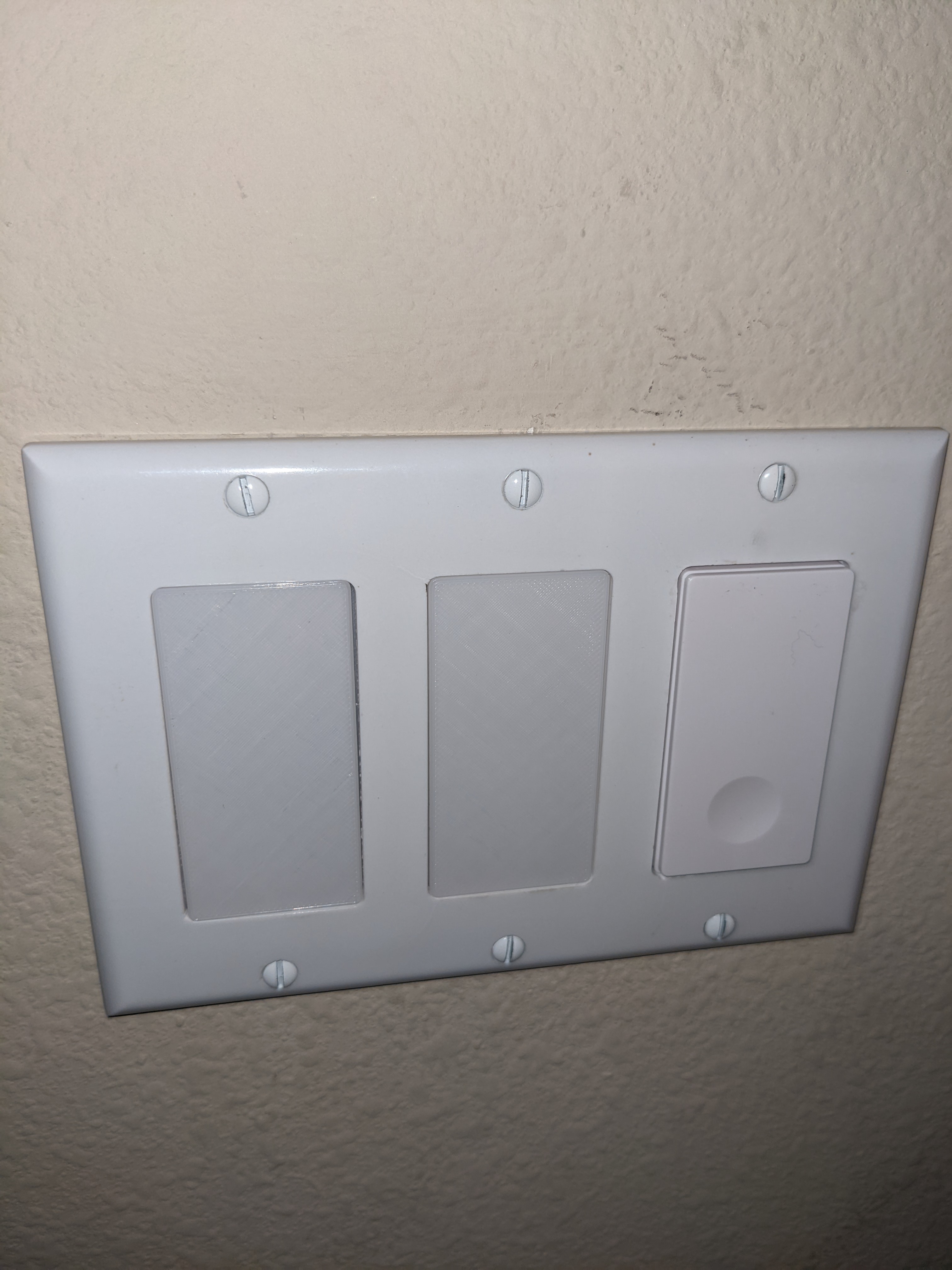 Light Switch Faceplate Insert by zyrain Download free STL model