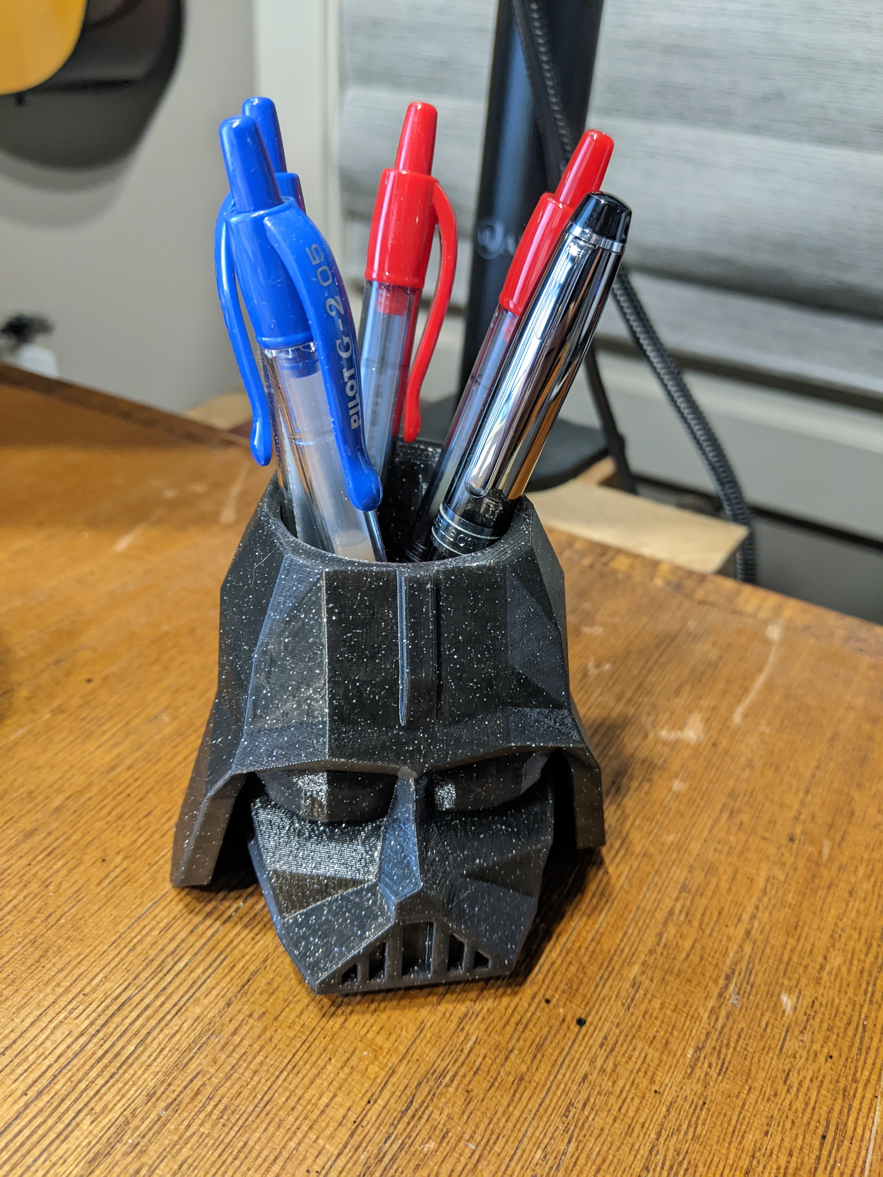 Darth Vader low poly pencil cup