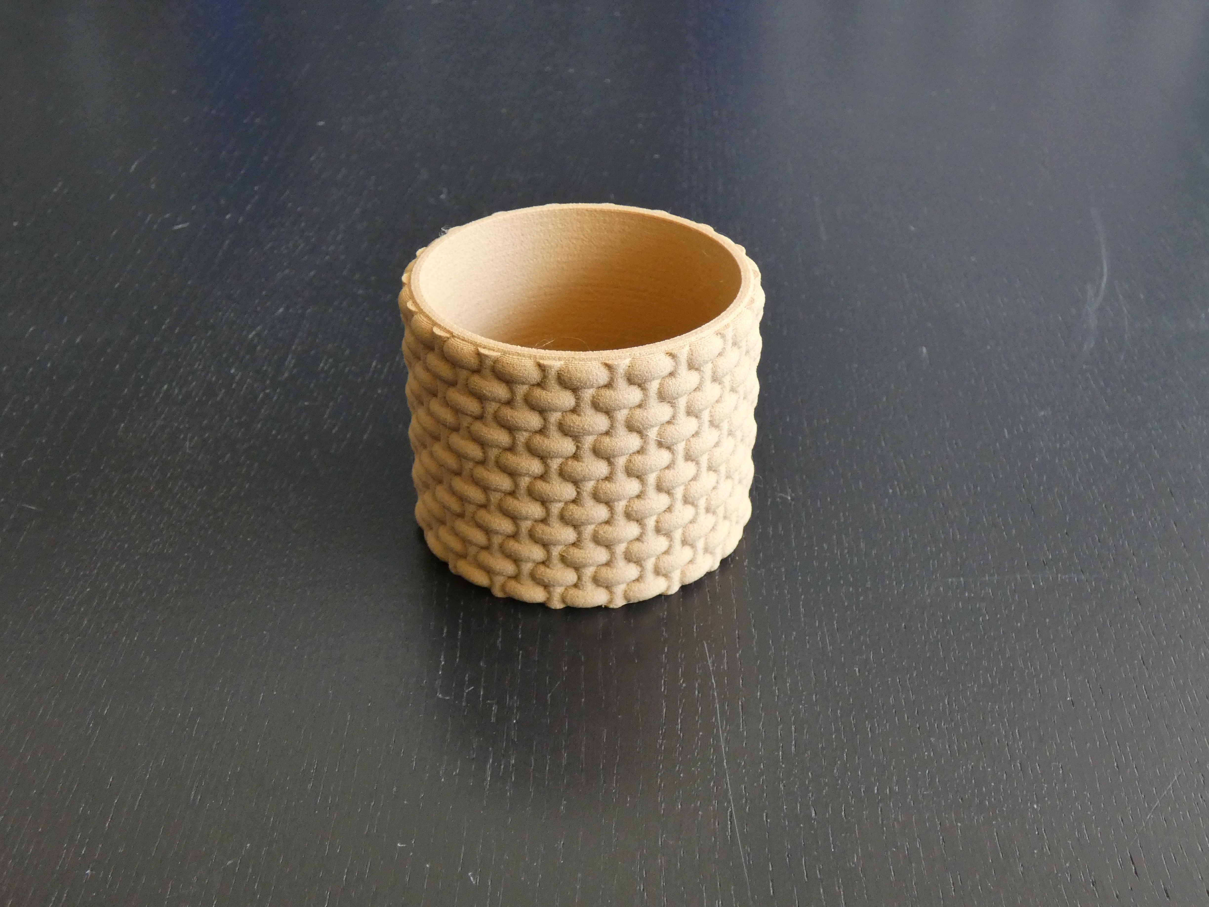 Decorative pot - Wicker