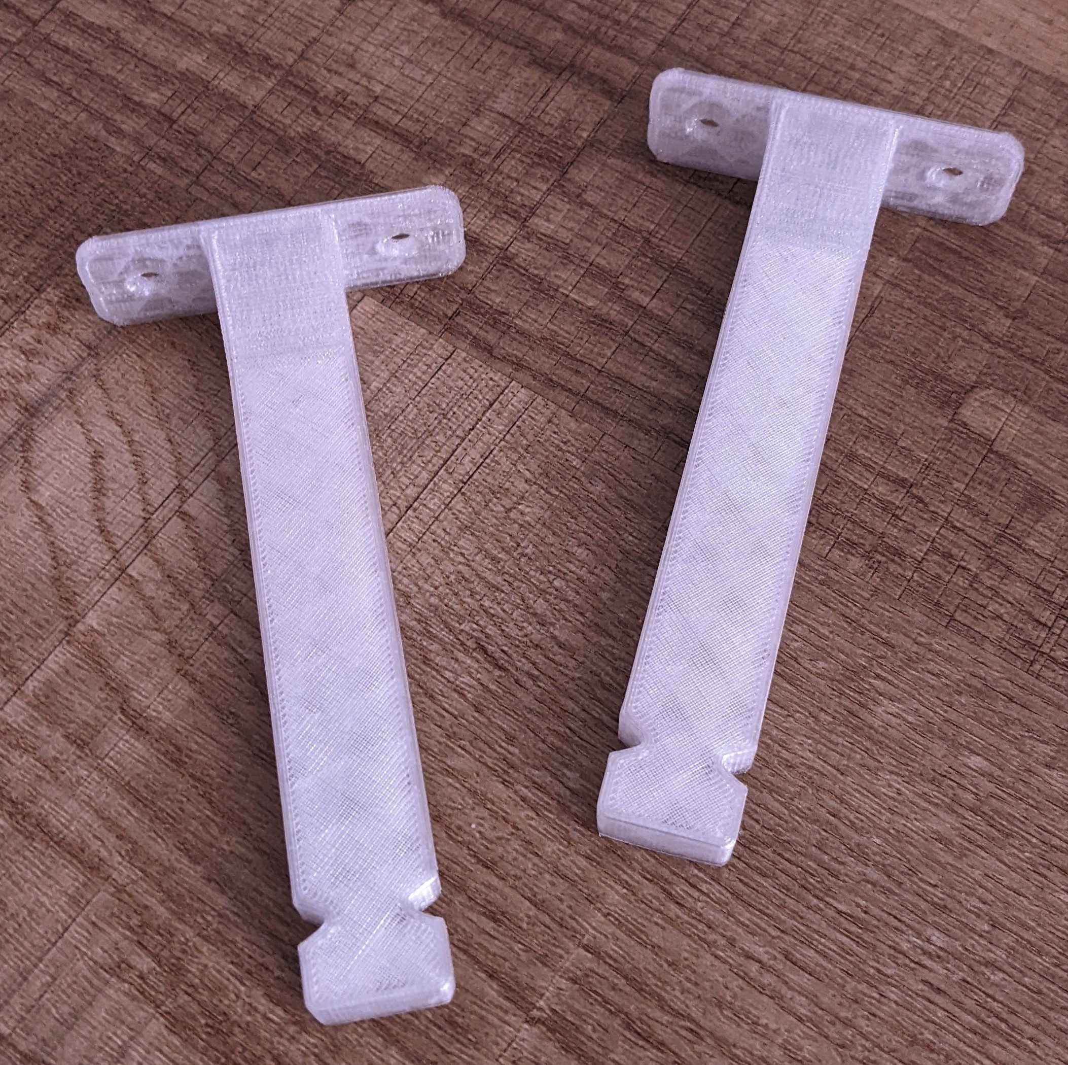 Miniatura 4 do modelo 3D Cloud Storage - Floating Shelf Design