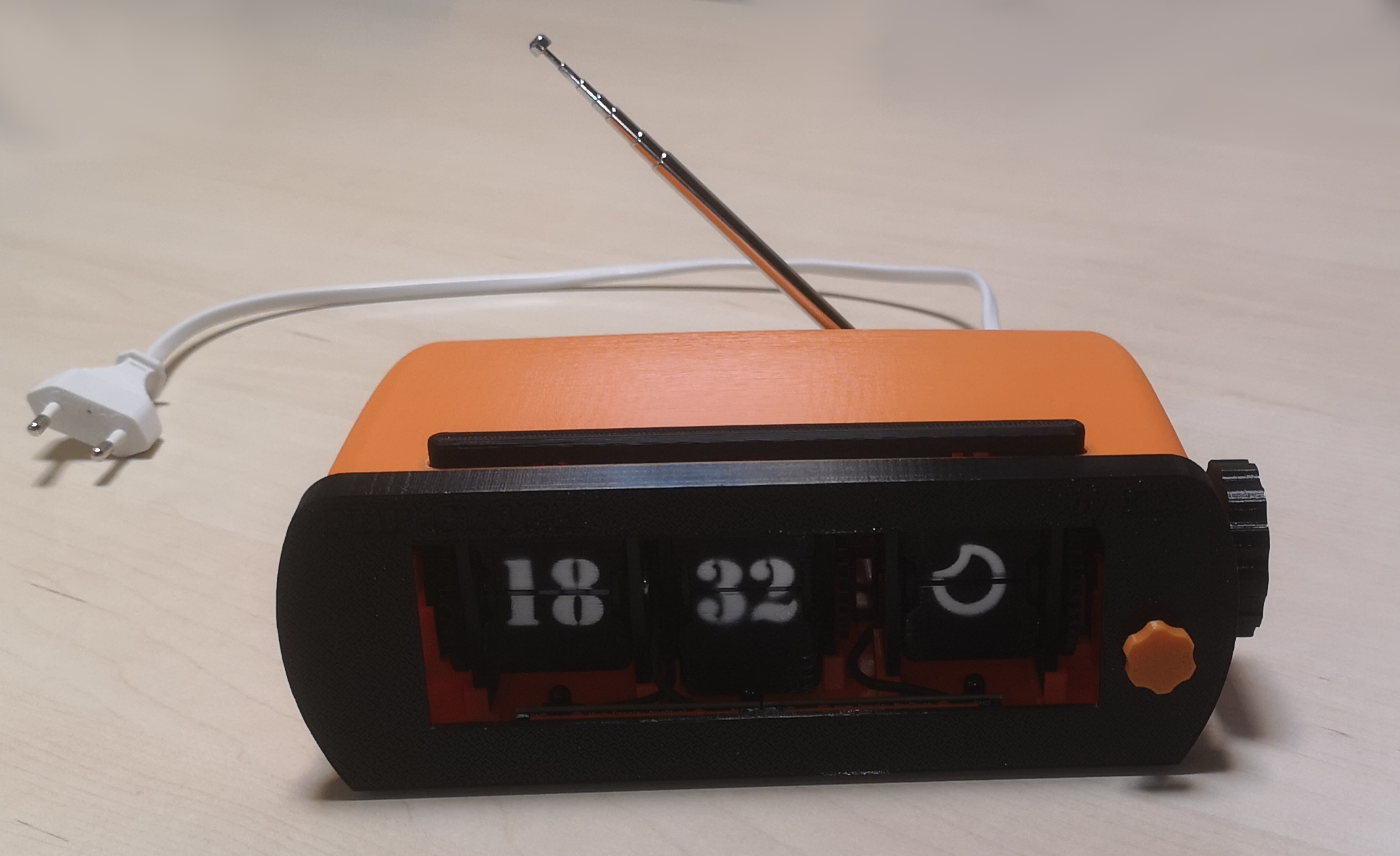 Miniatura 2 do modelo 3D Flip-Clock