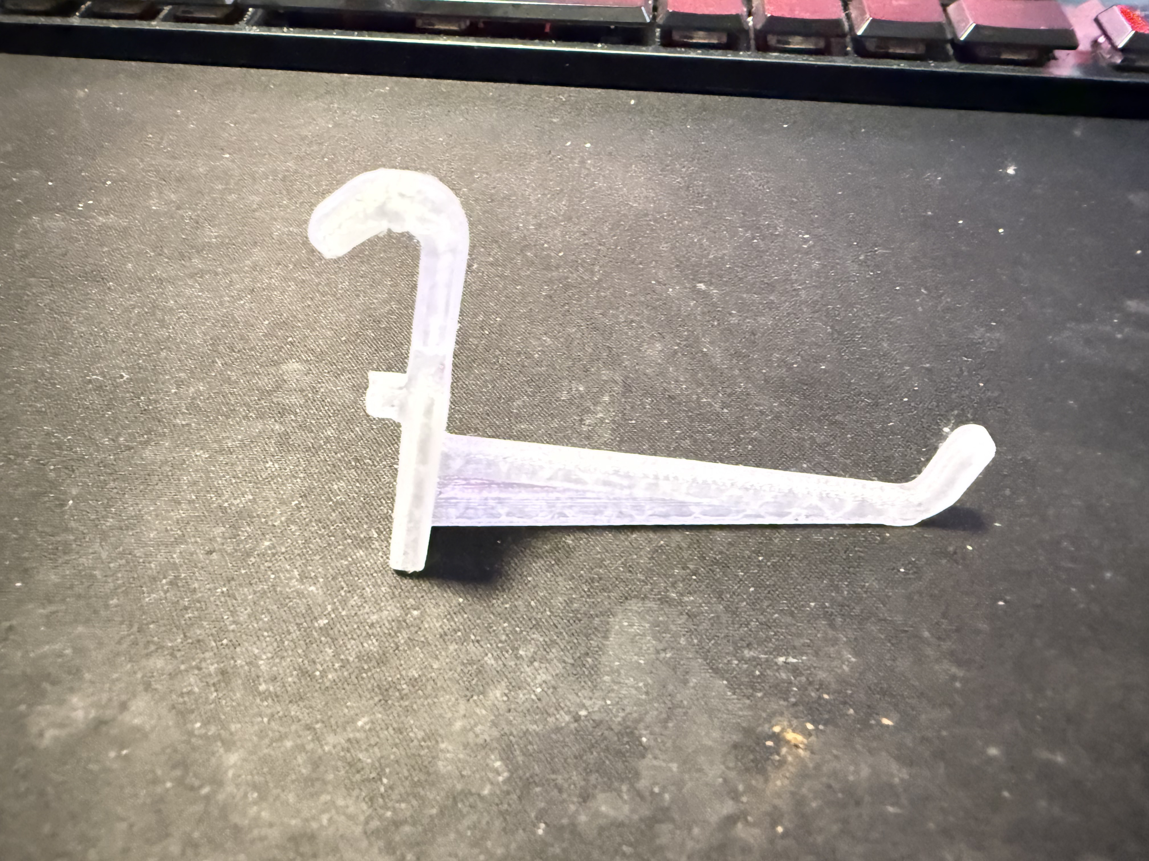 Peg board hook for Nerf Blasters !