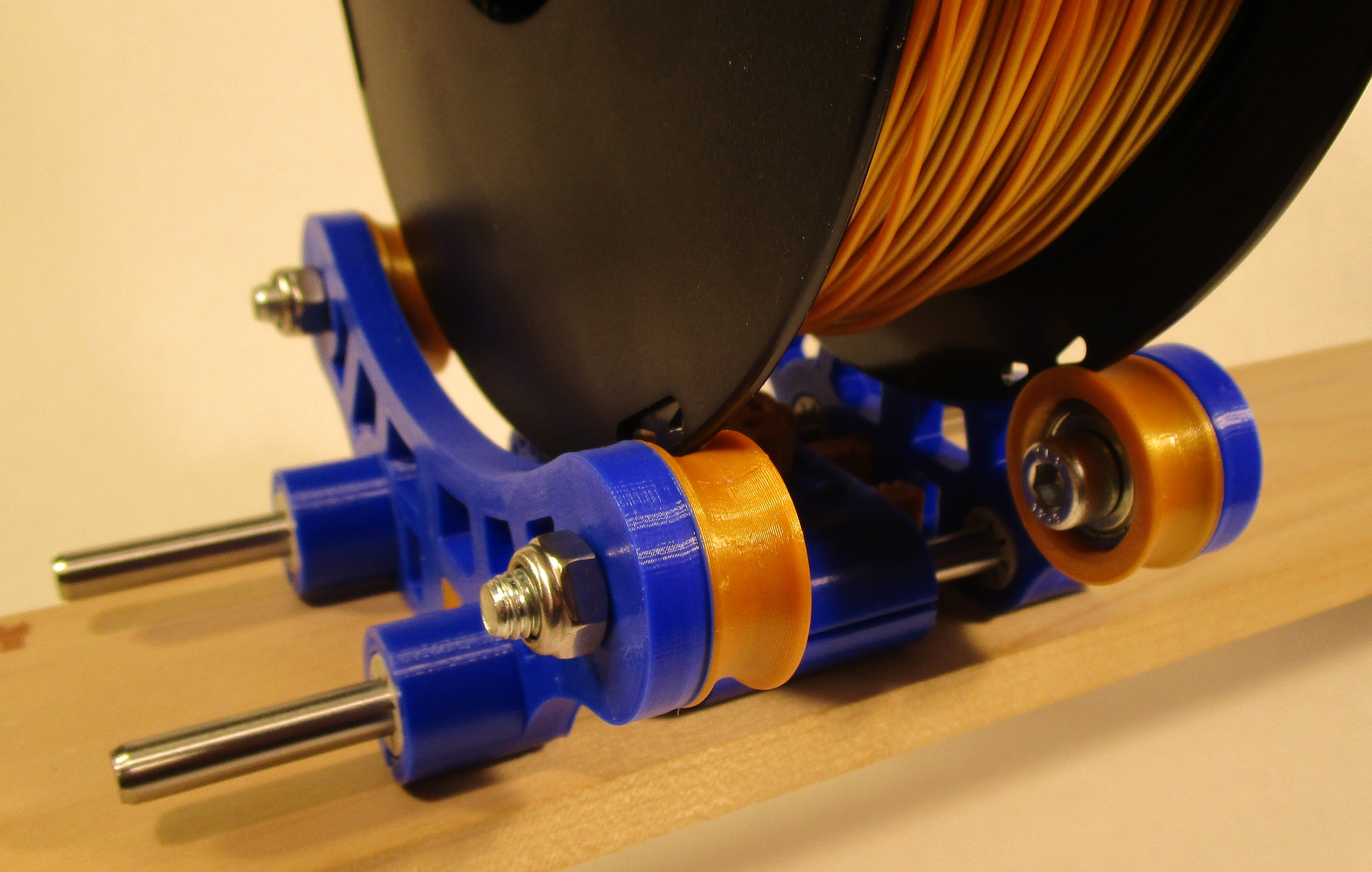 Miniatura 6 do modelo 3D Adjustable Spool Support