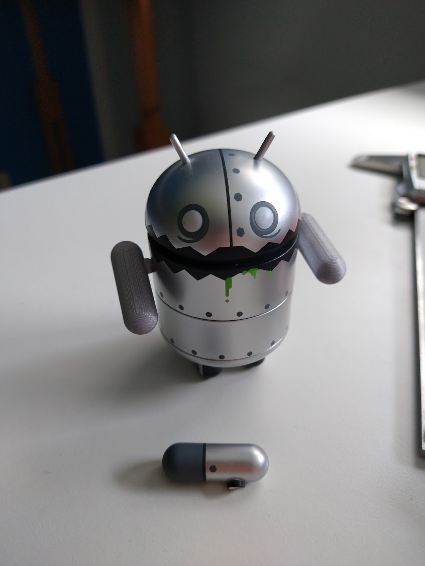 Arm for android figurine
