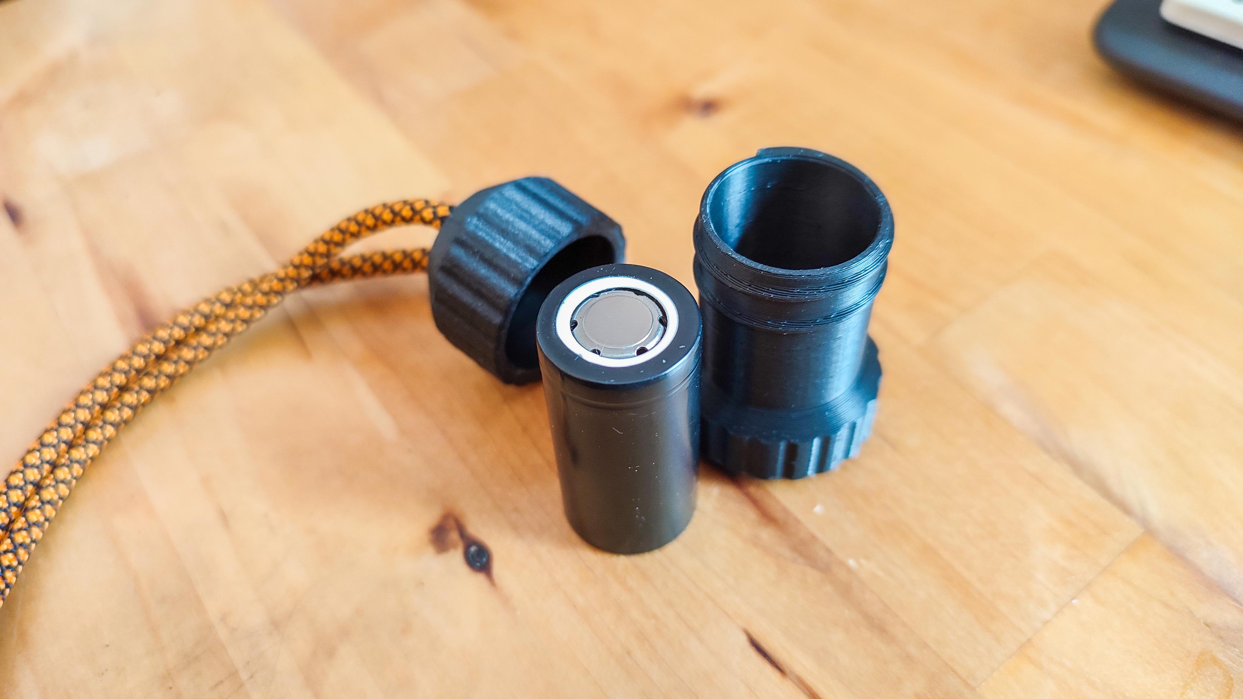 Miniatura 8 do modelo 3D EDC Container Box Capsule + O Ring