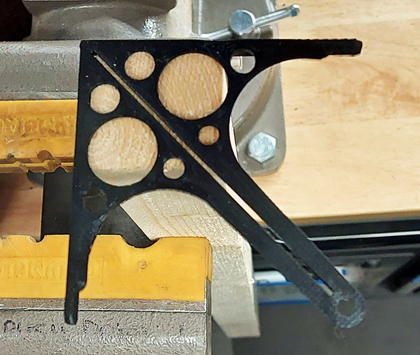 Center Finder / Gauge / Template, 90 & 45 Degree Square & Protractor