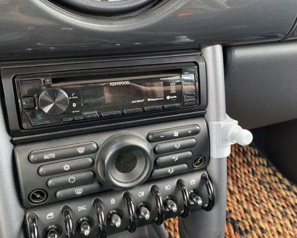 Car Phone Holder - Mini Cooper R50, R52, R53 by rreibel