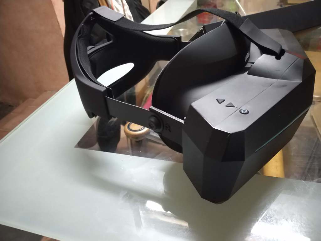 Rigid Headstrap for Pimax Headsets with Additional Speakers