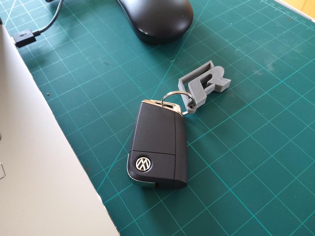 Key chain VW R-logo