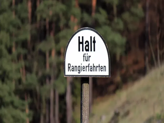 Ra 10 - Rangierhalttafel