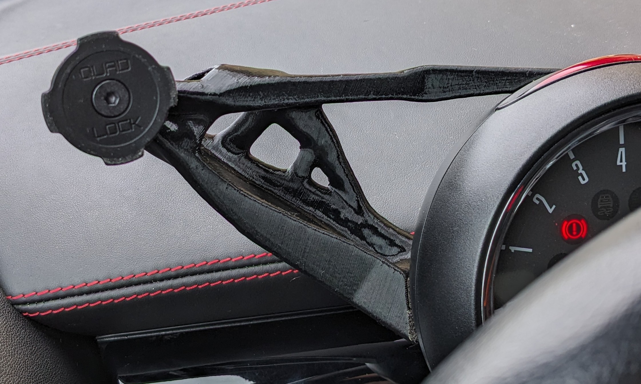 Mini R56 (Quadlock) topological phone holder