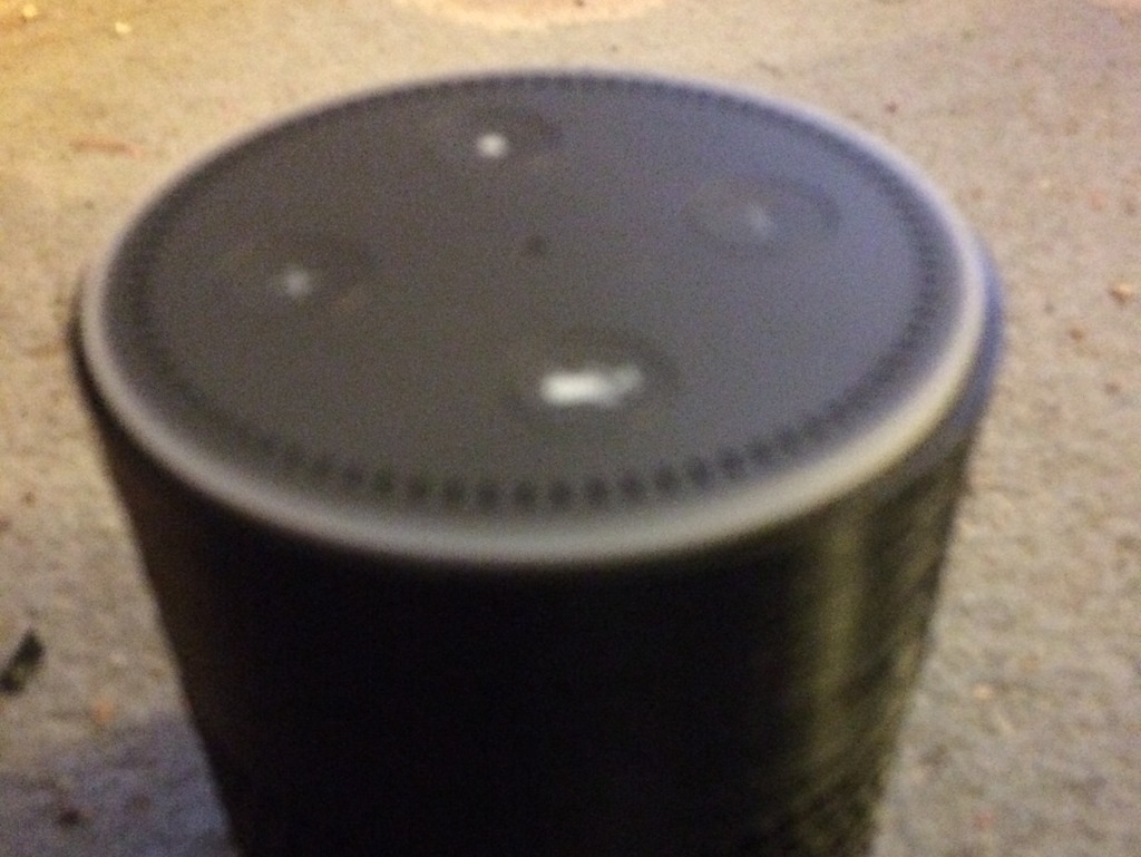 Miniatura 2 do modelo 3D Amazon Echo Dot Case with Logo