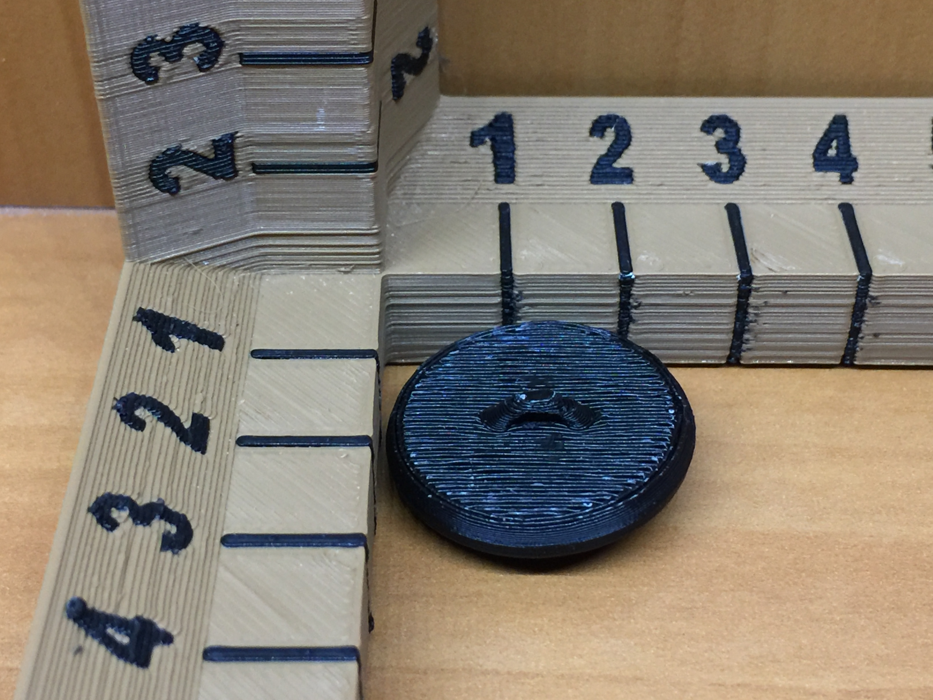 Miniatura 5 do modelo 3D Button -basic