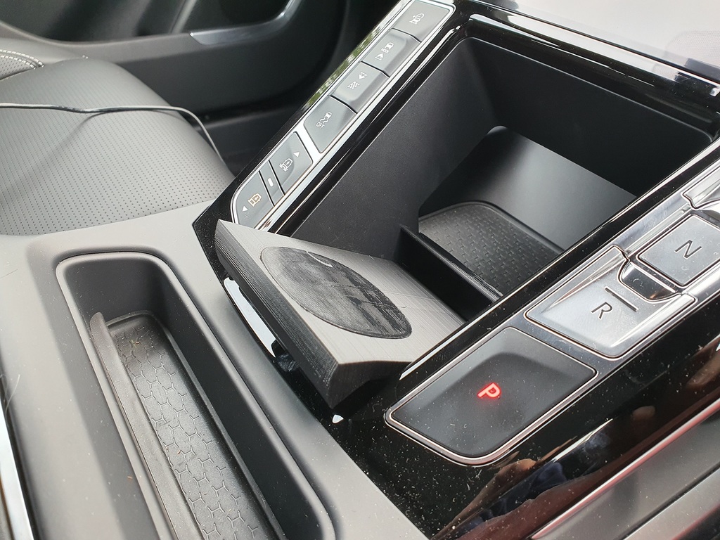 iPace wireless phone charger cradle