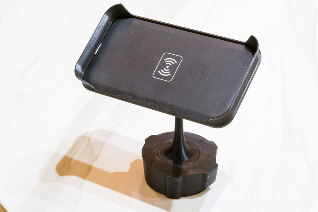 An overengineered car phone charger cradle — miniatura 5