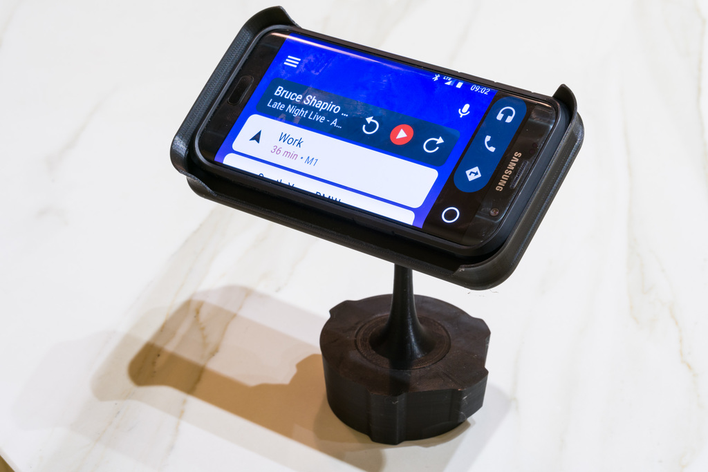An overengineered car phone charger cradle — miniatura 6