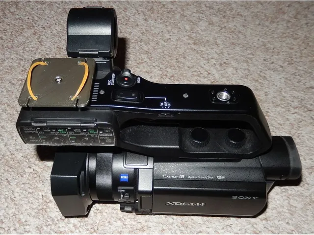Camera shoe mount