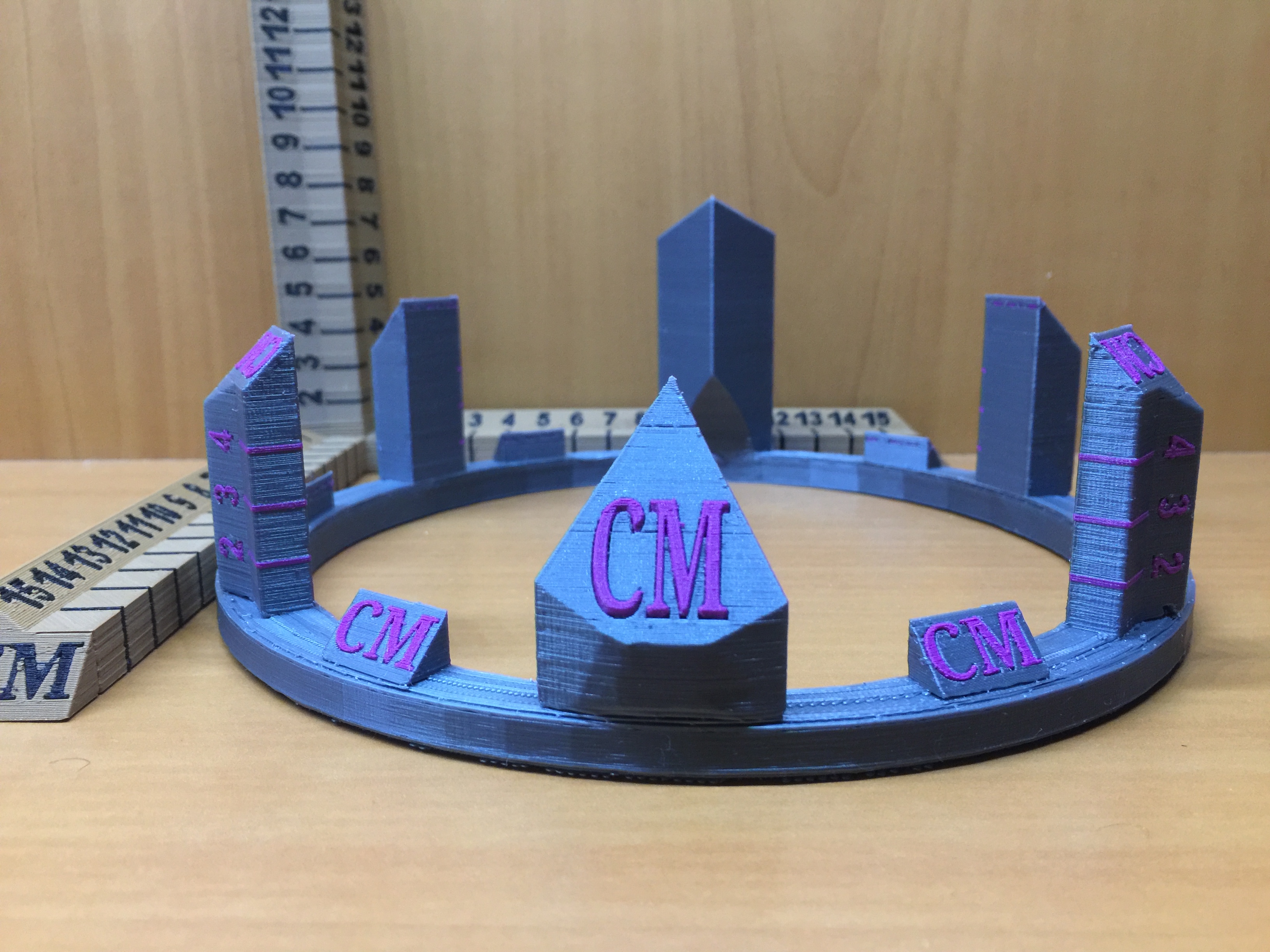 Miniatura 6 do modelo 3D Crown Ruler