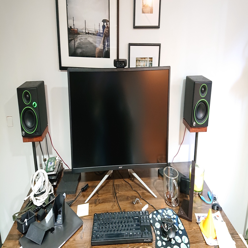Speaker Stand