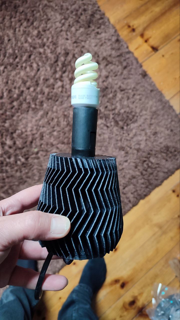Miniatura 4 do modelo 3D Lithophane Lampe