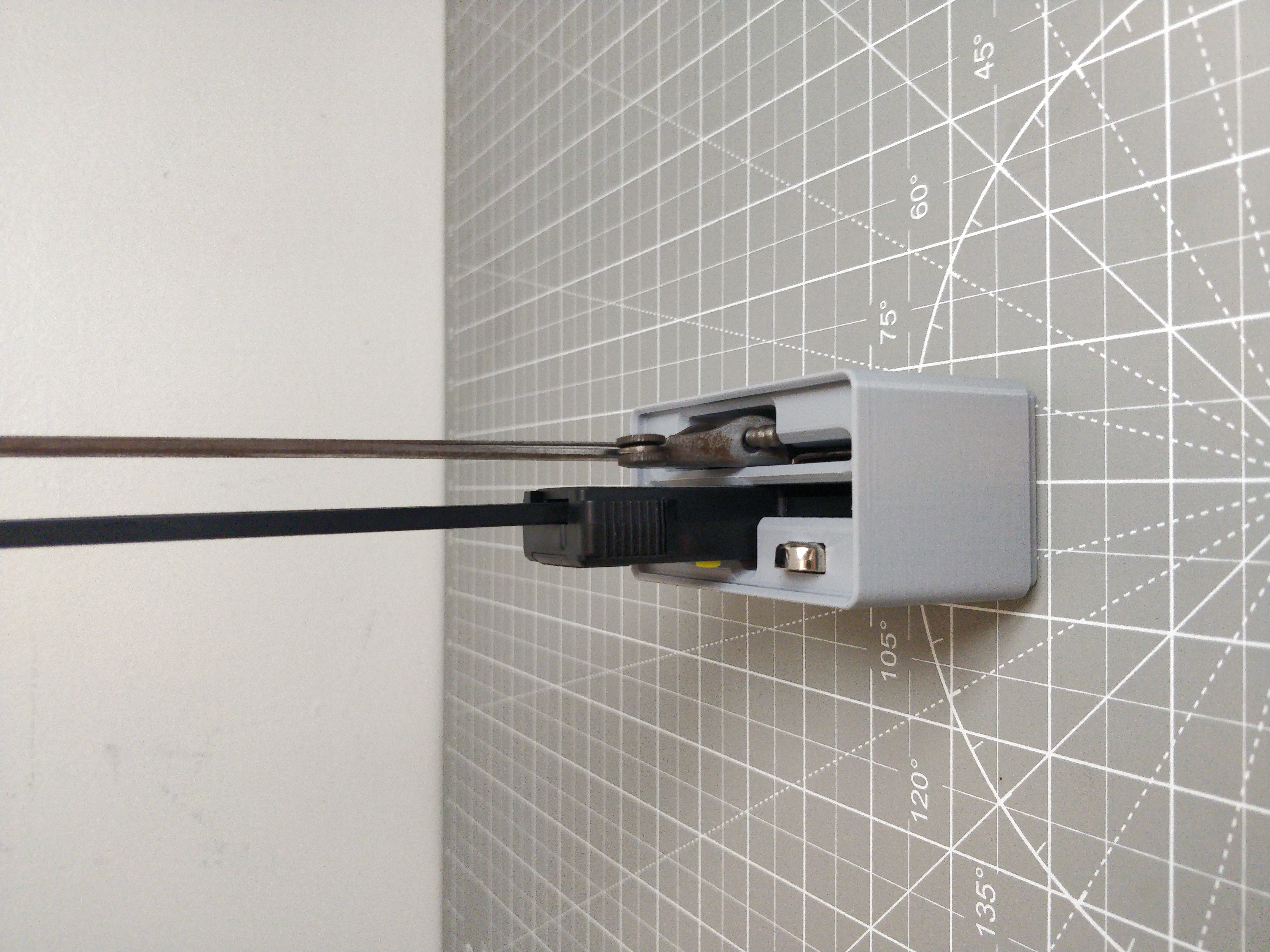 Miniatura 2 do modelo 3D Gridfinity Calipers holder
