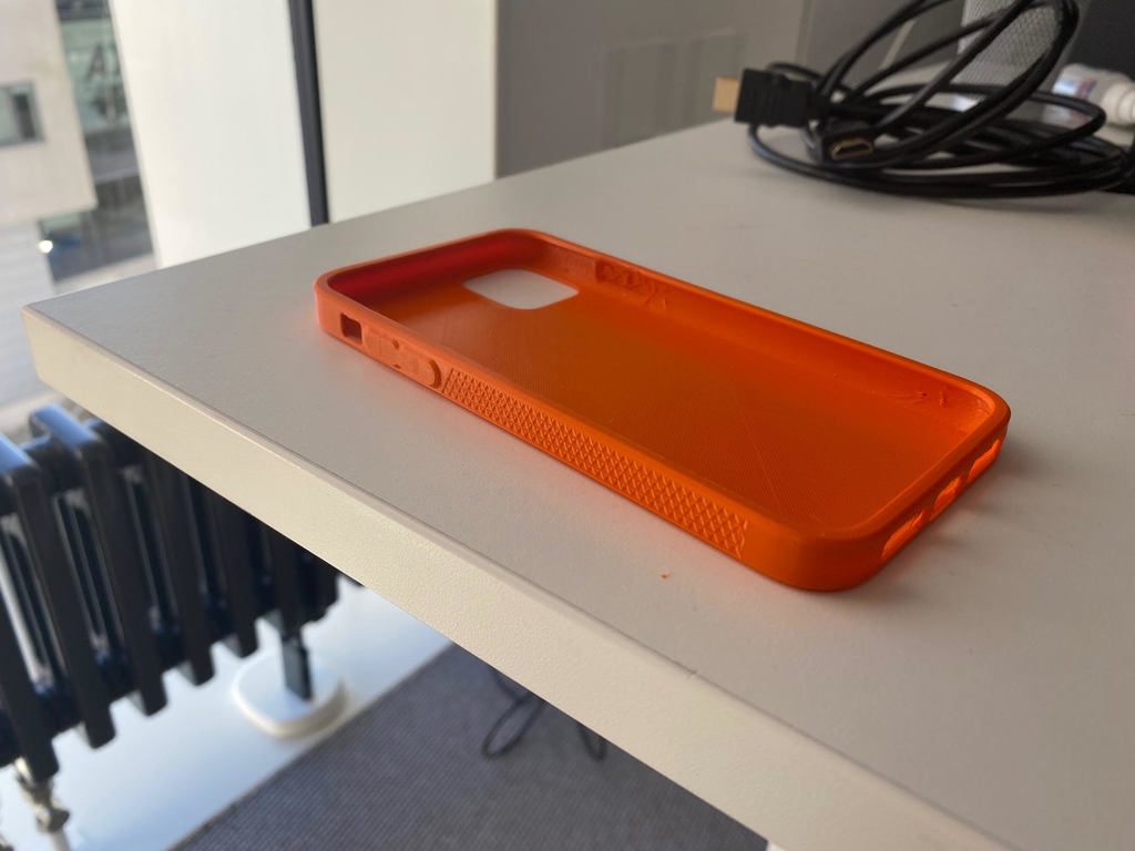 Miniatura 2 do modelo 3D IPhone 11/XR Case