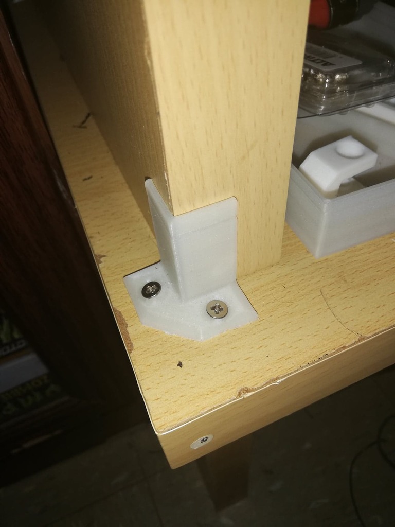 Table Leg Bracket by DJScope Download free STL model