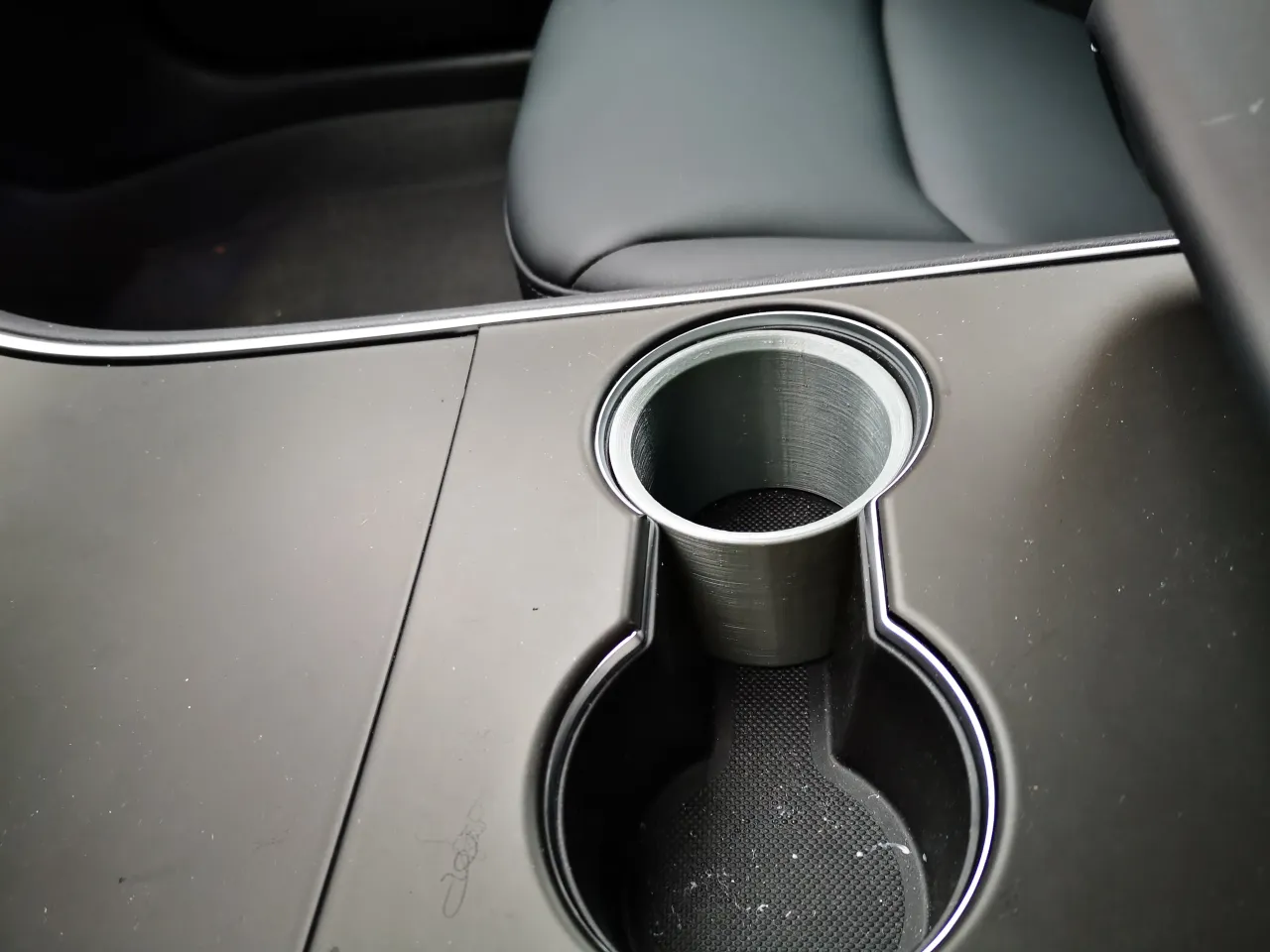 Cup holder inserts for Tesla Model 3 and Y by Terje, Download free STL  model